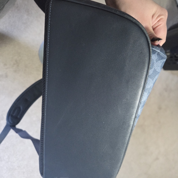 Coach Signature Large Backpack - Picture 8 of 10